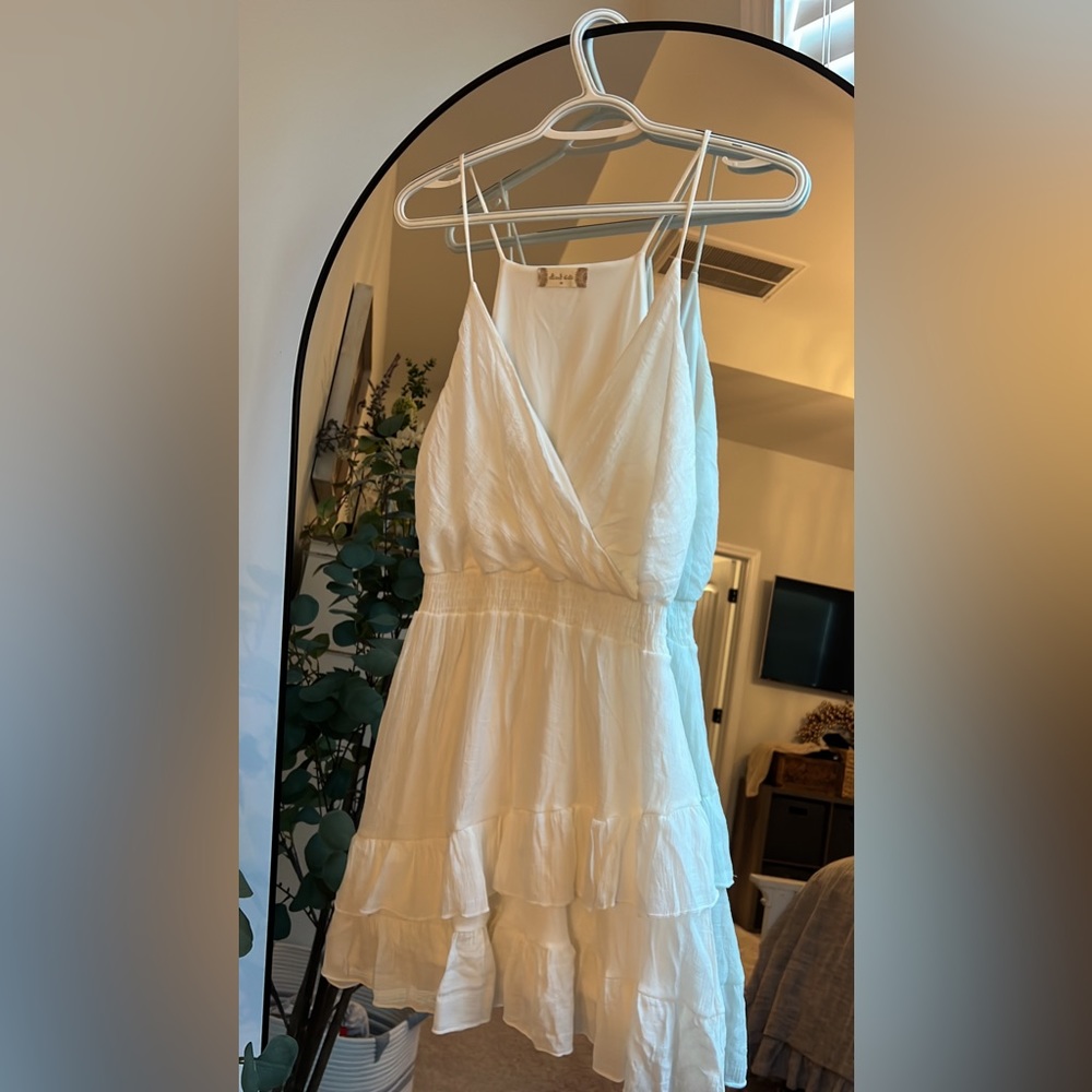 Altar’d State white dress size medium. Worn once!